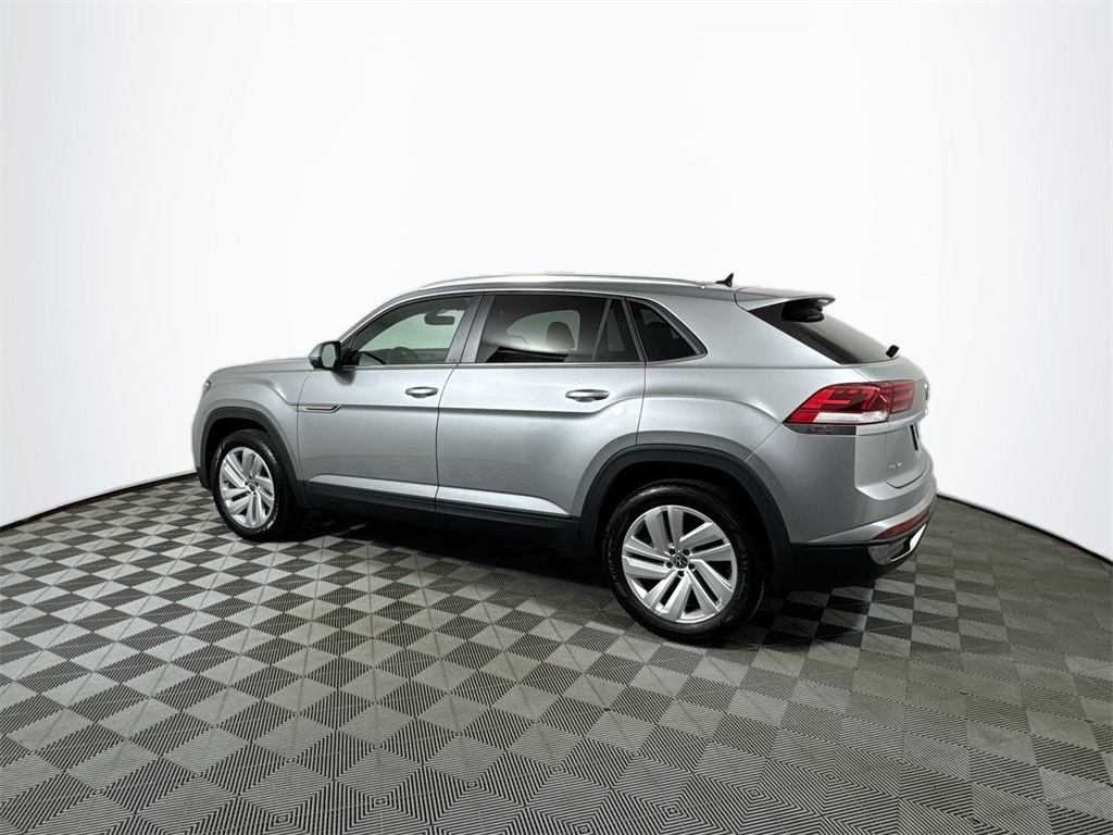 2023 Volkswagen Atlas Cross Sport V6 SE Technology photo 12