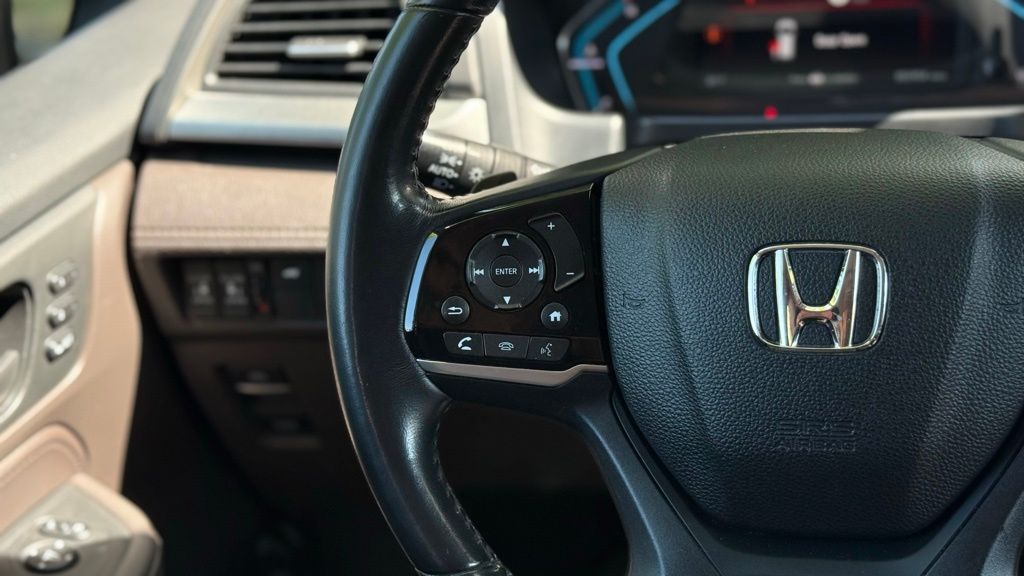 2018 Honda Odyssey EX-L photo 20