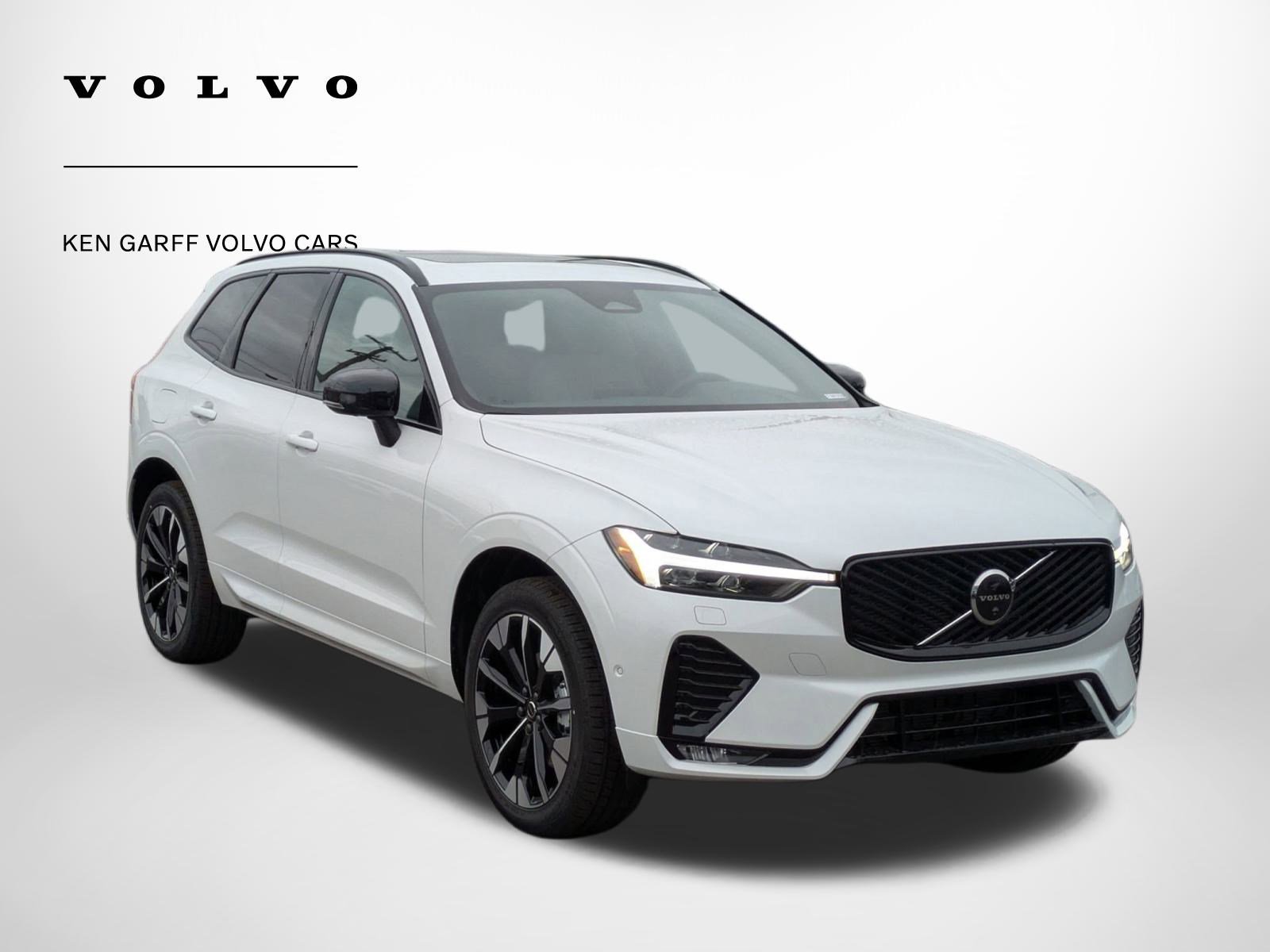 2026 Volvo XC60 Plus's photo
