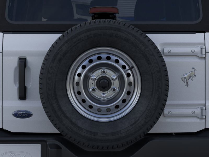 2025 Ford Bronco Base photo 22