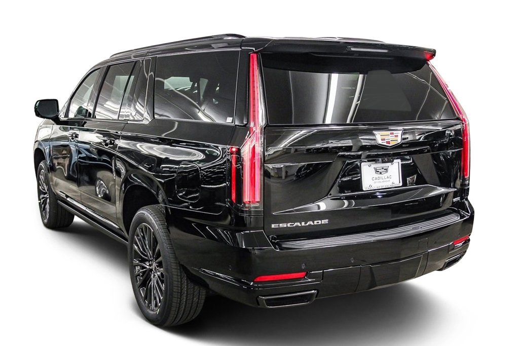 2026 Cadillac Escalade ESV Platinum Sport photo 4
