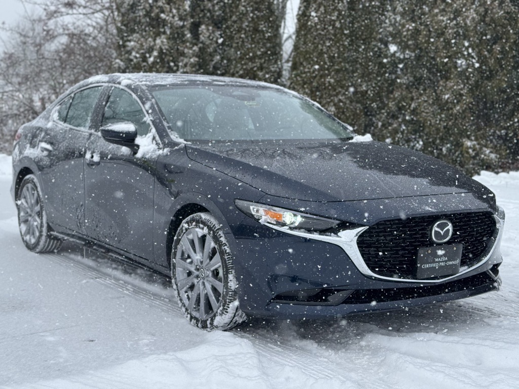2025 Mazda Mazda3 Preferred's photo