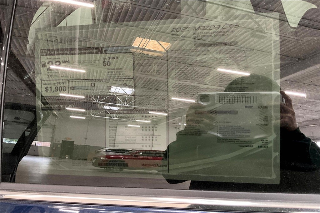 2025 MAZDA CX-5 - Image 12