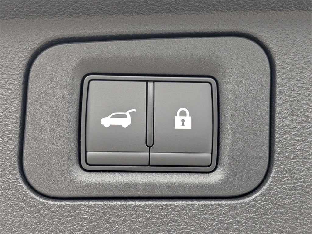 2026 Nissan Armada SL photo 10