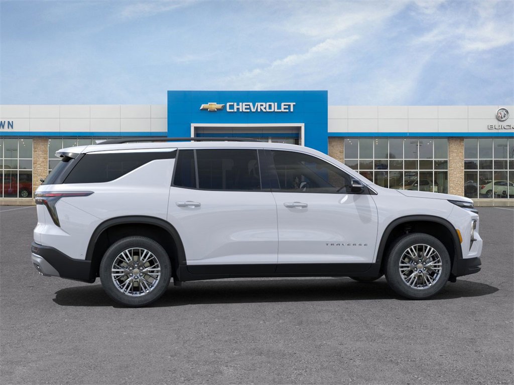 2025 Chevrolet Traverse photo 5