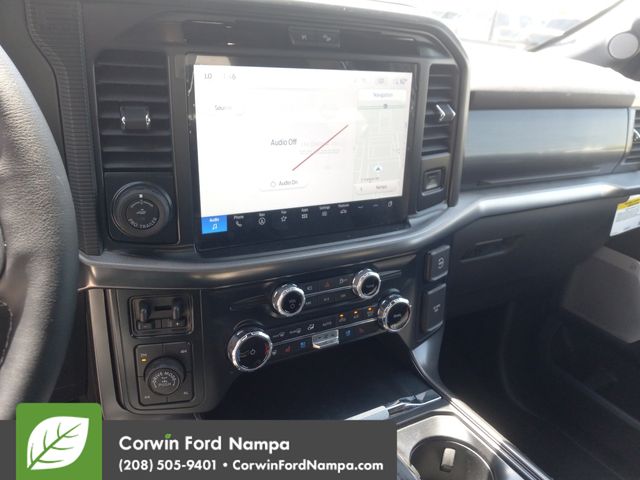 2025 Ford F-150 Lariat photo 19