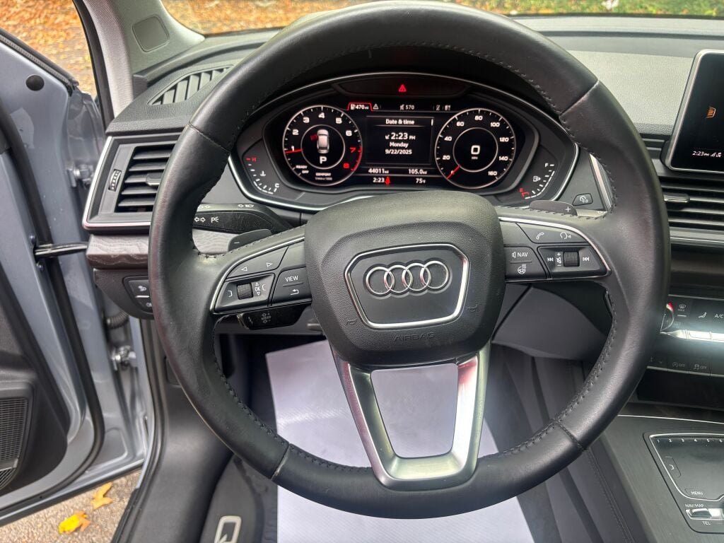 2020 Audi Q5 Premium Plus photo 18
