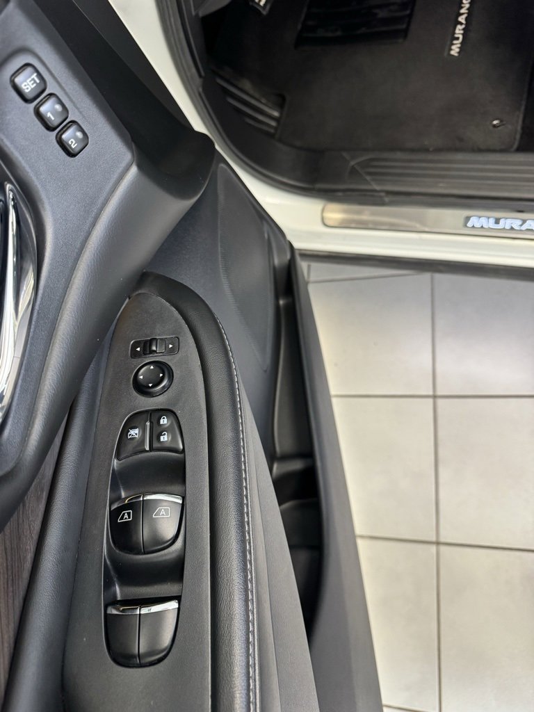 2020 Nissan Murano Platinum photo 12