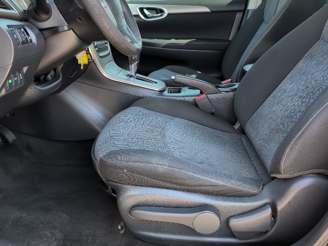 2014 Nissan Sentra SV photo 10
