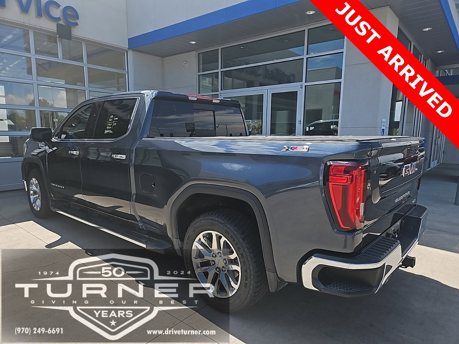 2019 Gmc Sierra 1500 SLT photo 3
