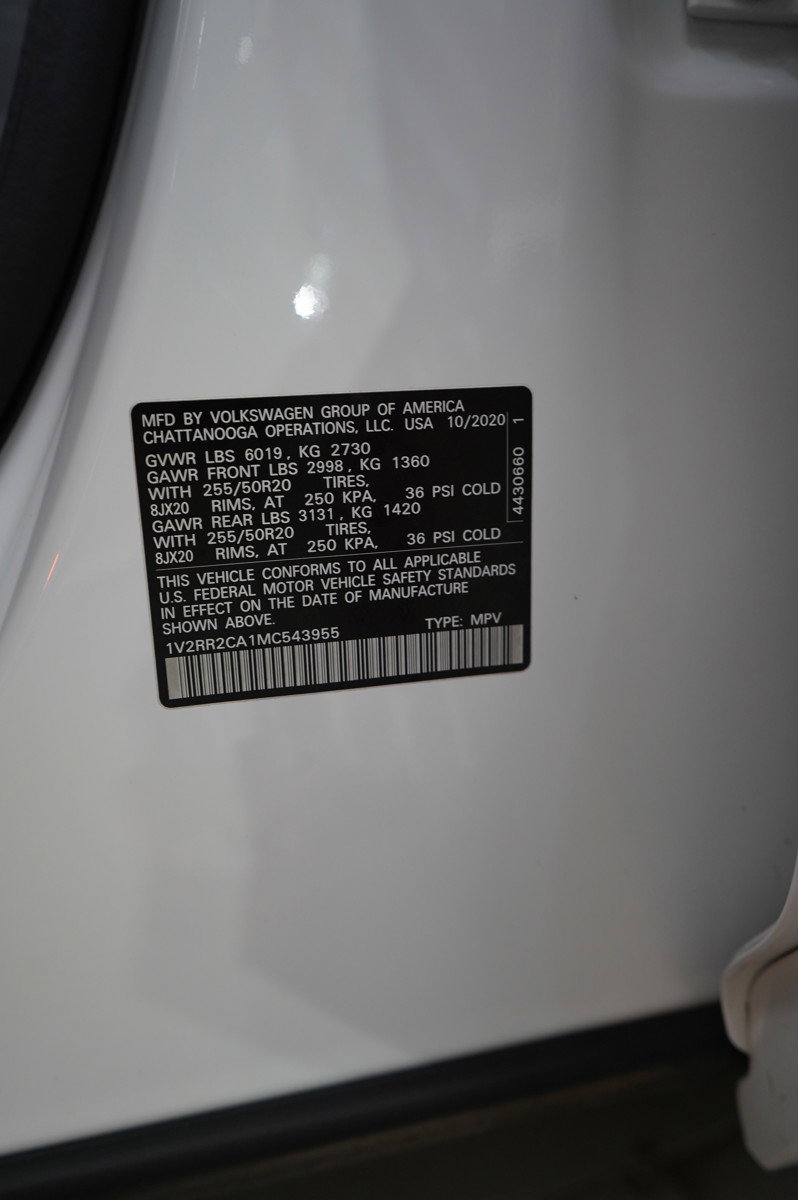 2021 Volkswagen Atlas SE Technology R-Line photo 26