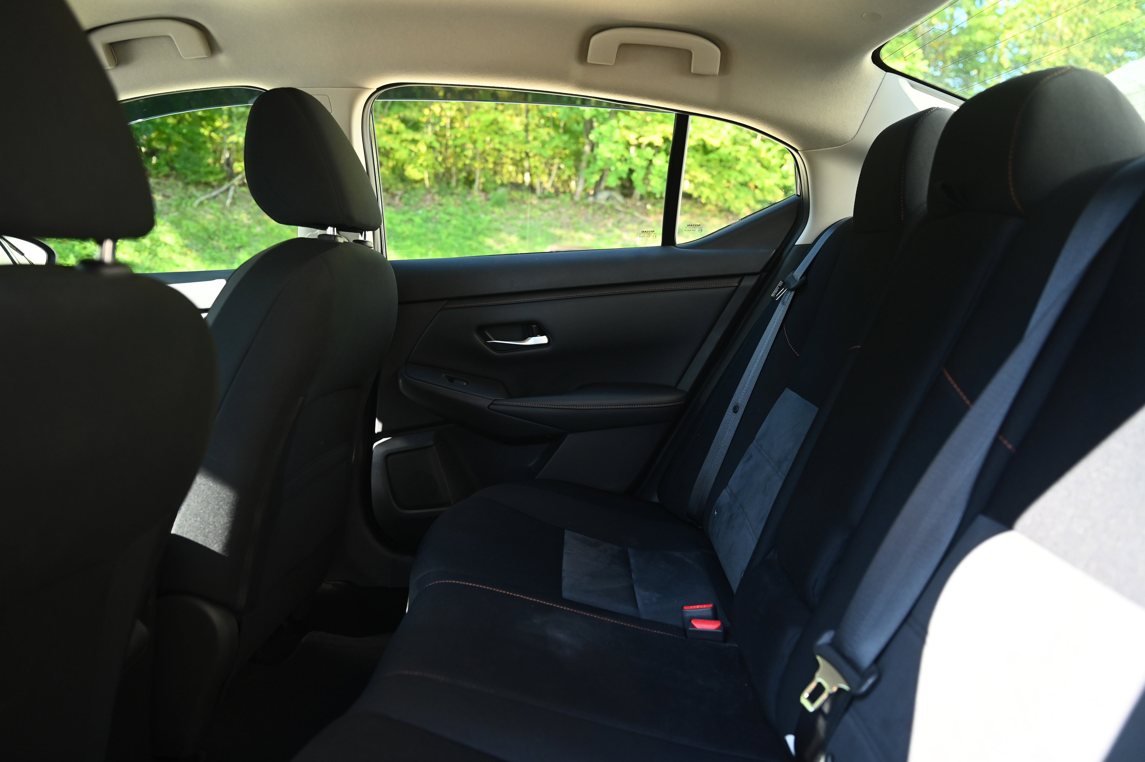 2021 Nissan Sentra SR photo 23