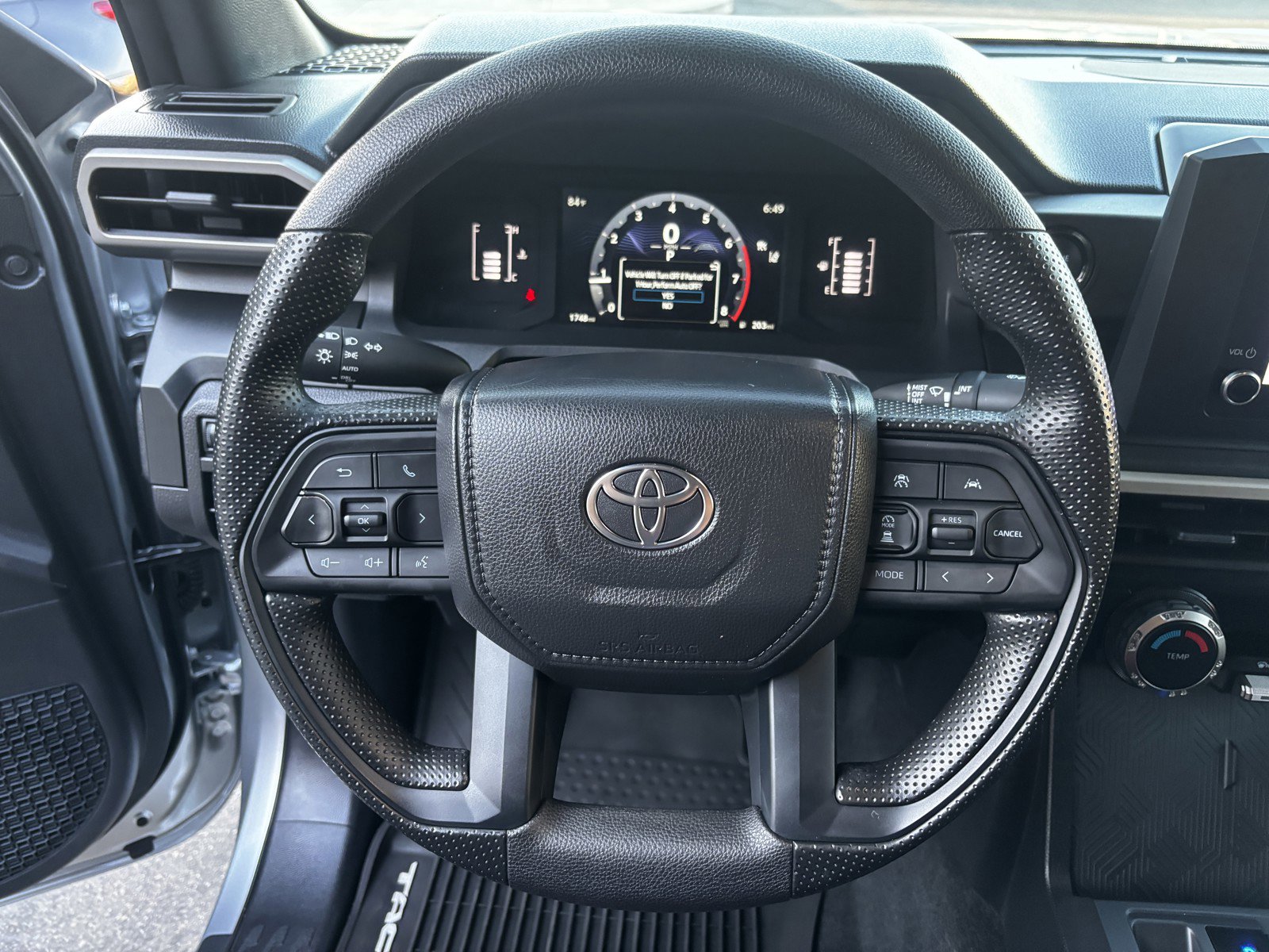 2025 Toyota Tacoma SR 4x4 photo 16