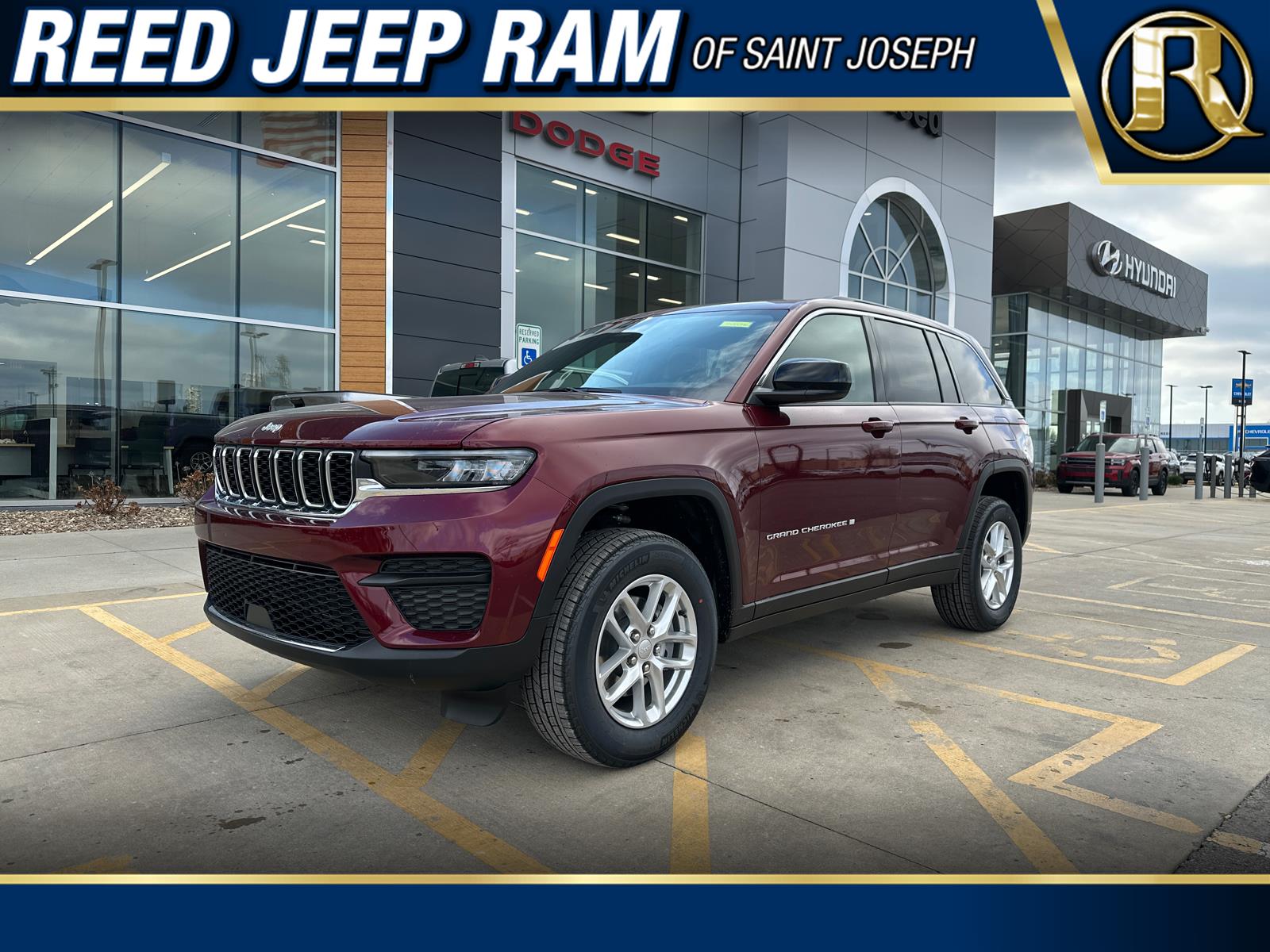 2025 Jeep Grand Cherokee Laredo's photo