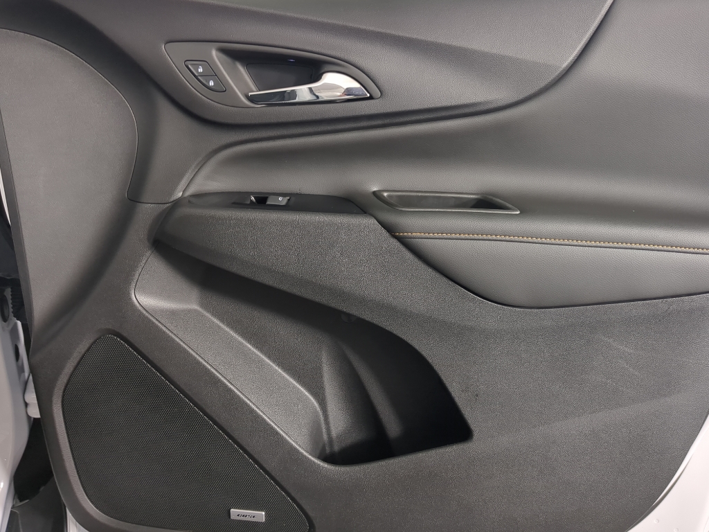 2023 Chevrolet Equinox Premier photo 14