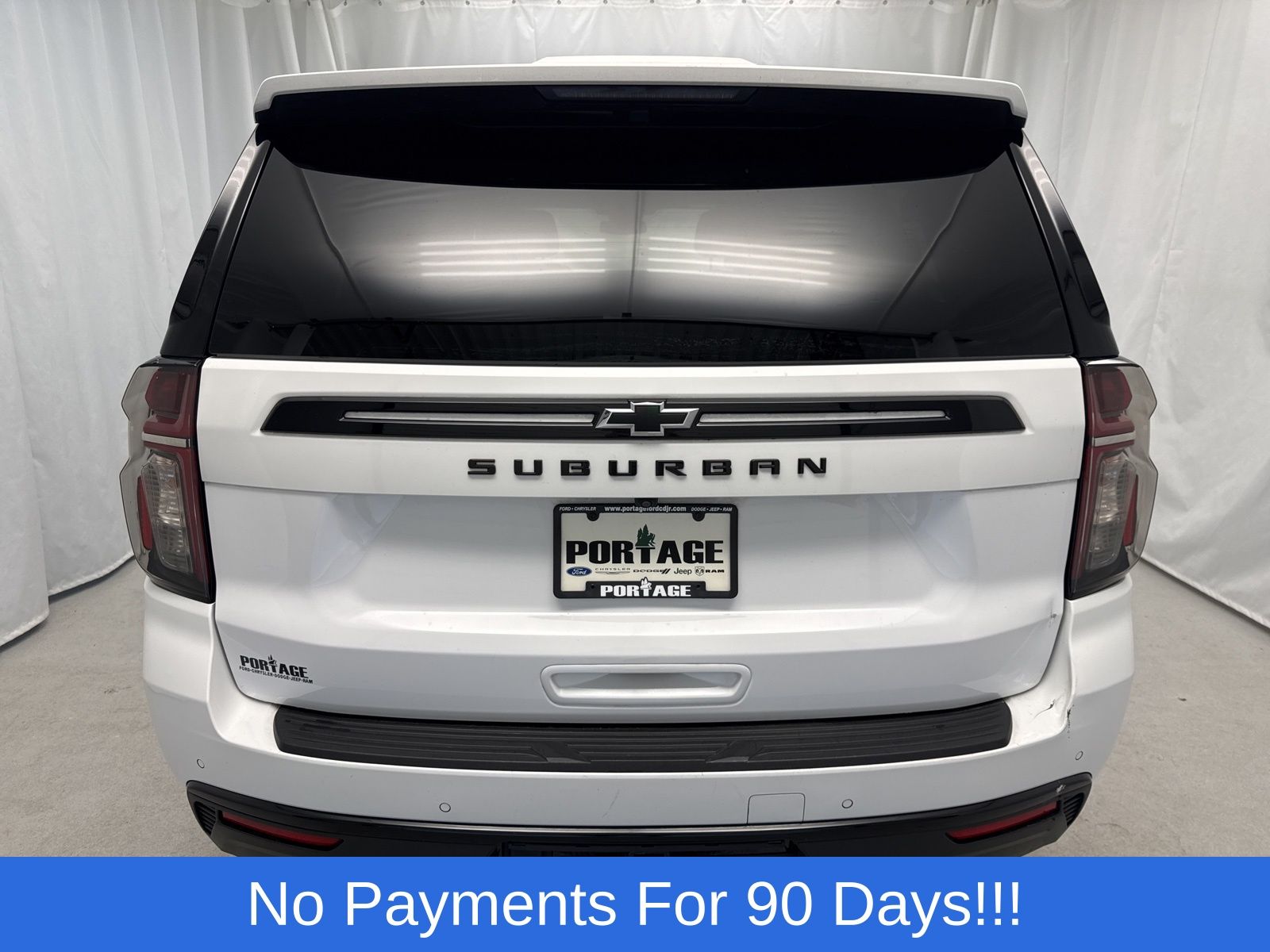 2023 Chevrolet Suburban Z71 photo 4