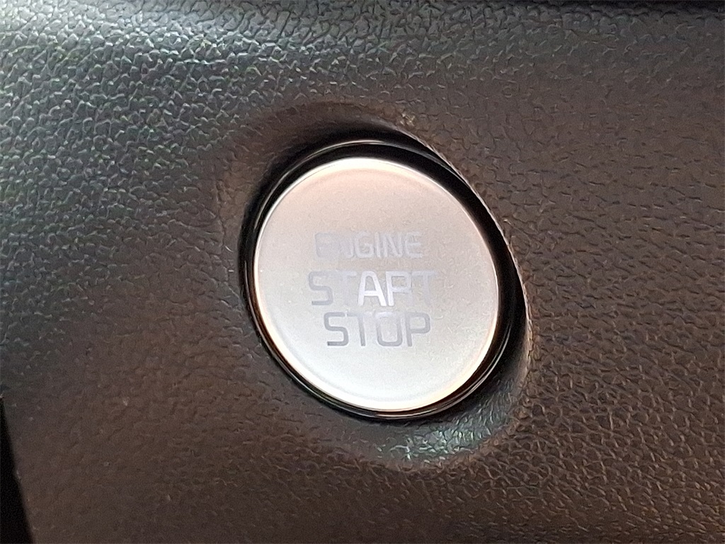 2025 Kia Sorento S photo 20