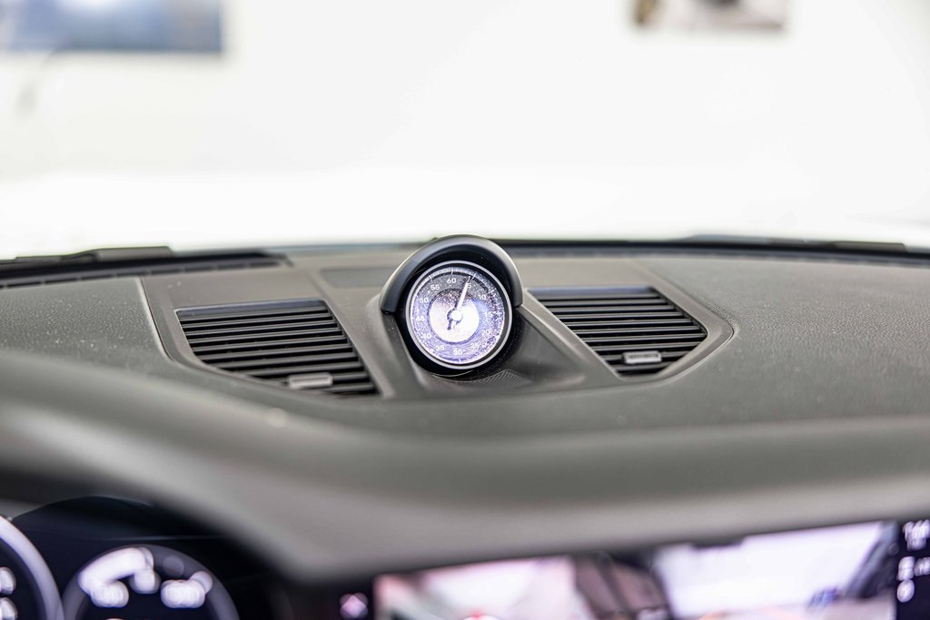 2022 PORSCHE 911 - Image 27