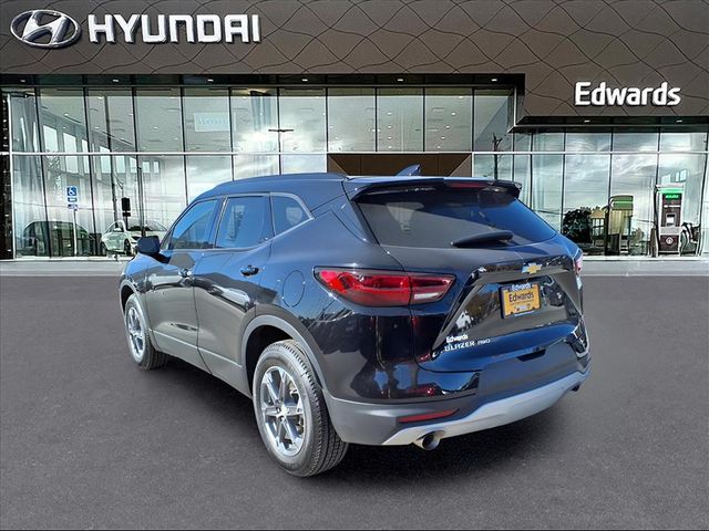 2023 Chevrolet Blazer 2LT photo 3