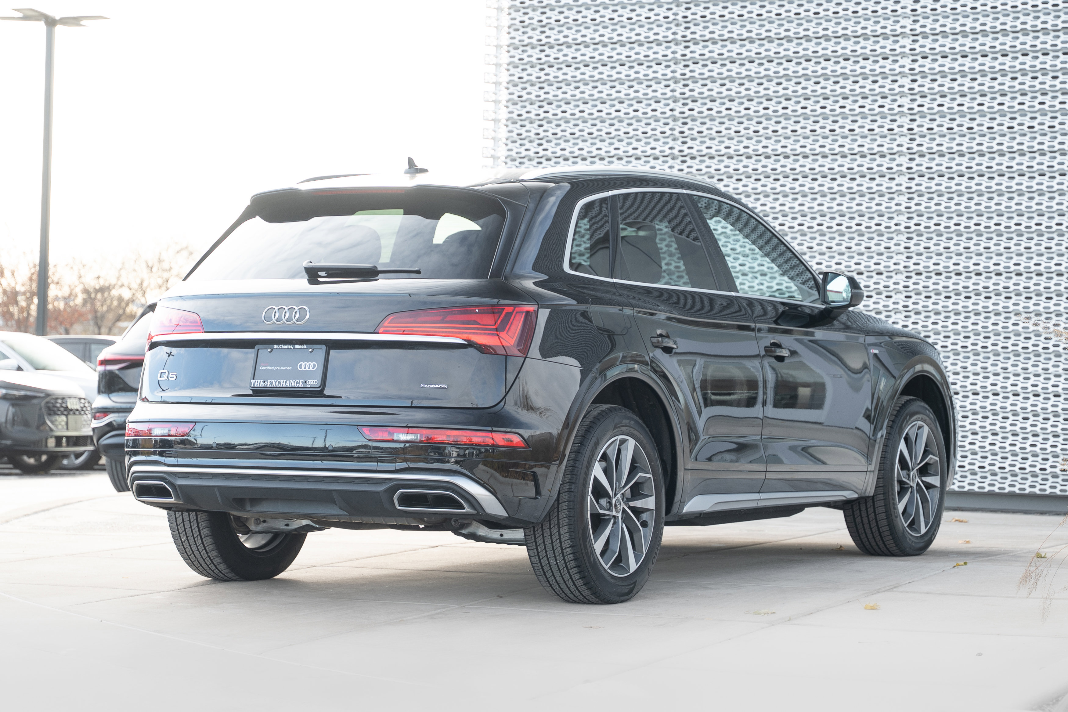 2023 Audi Q5 S line Premium Plus photo 4