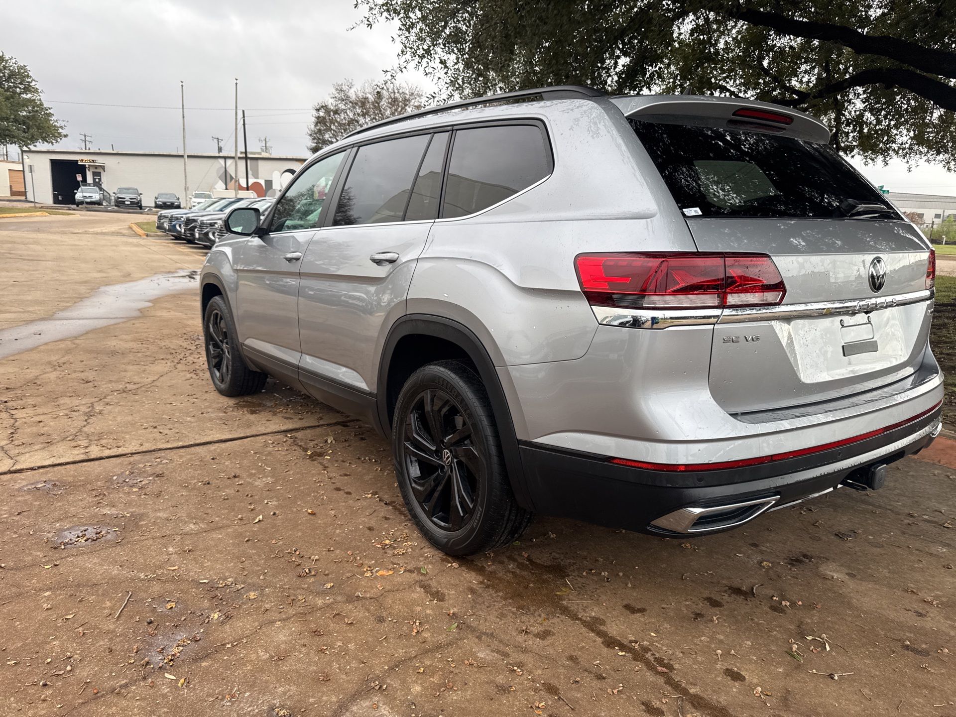2022 Volkswagen Atlas V6 SE Technology photo 2
