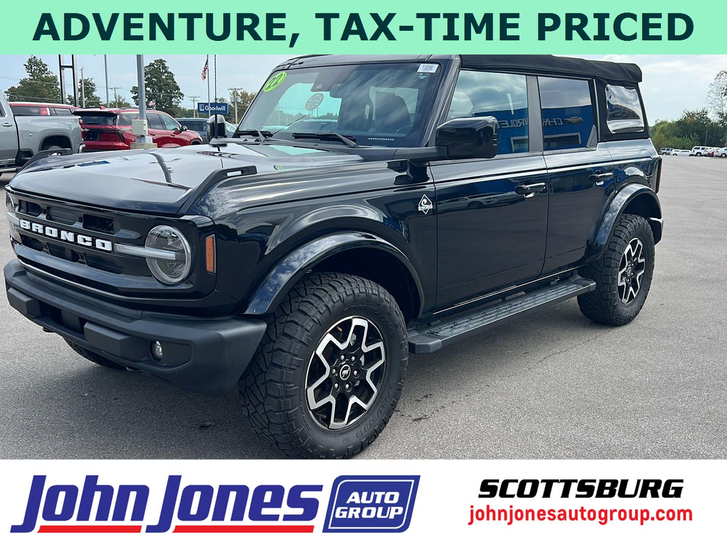 2022 Ford Bronco 4-Door Outer Banks