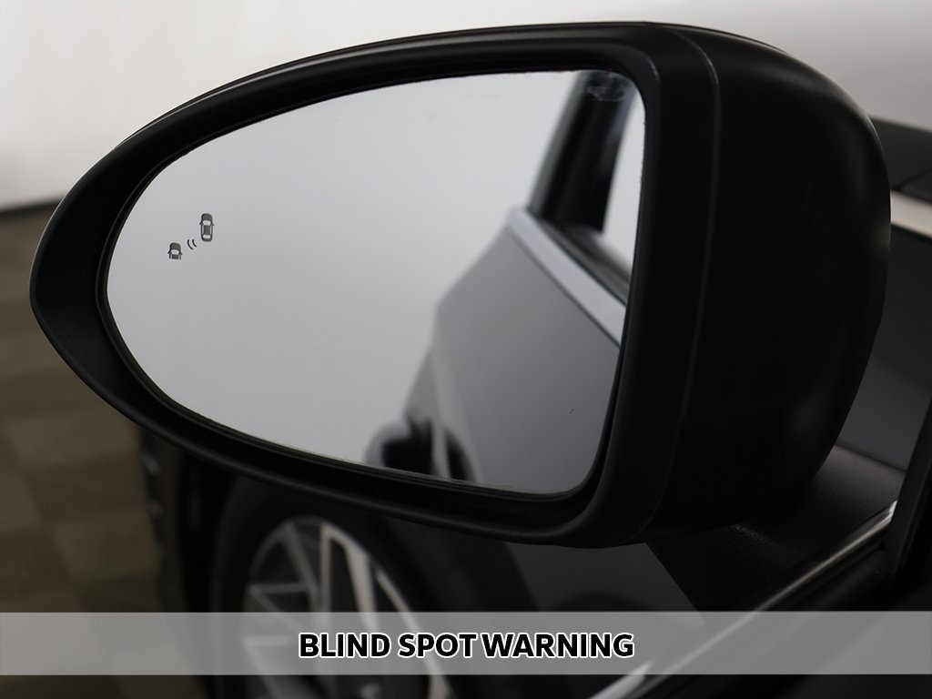 2023 Hyundai Sonata SEL photo 3