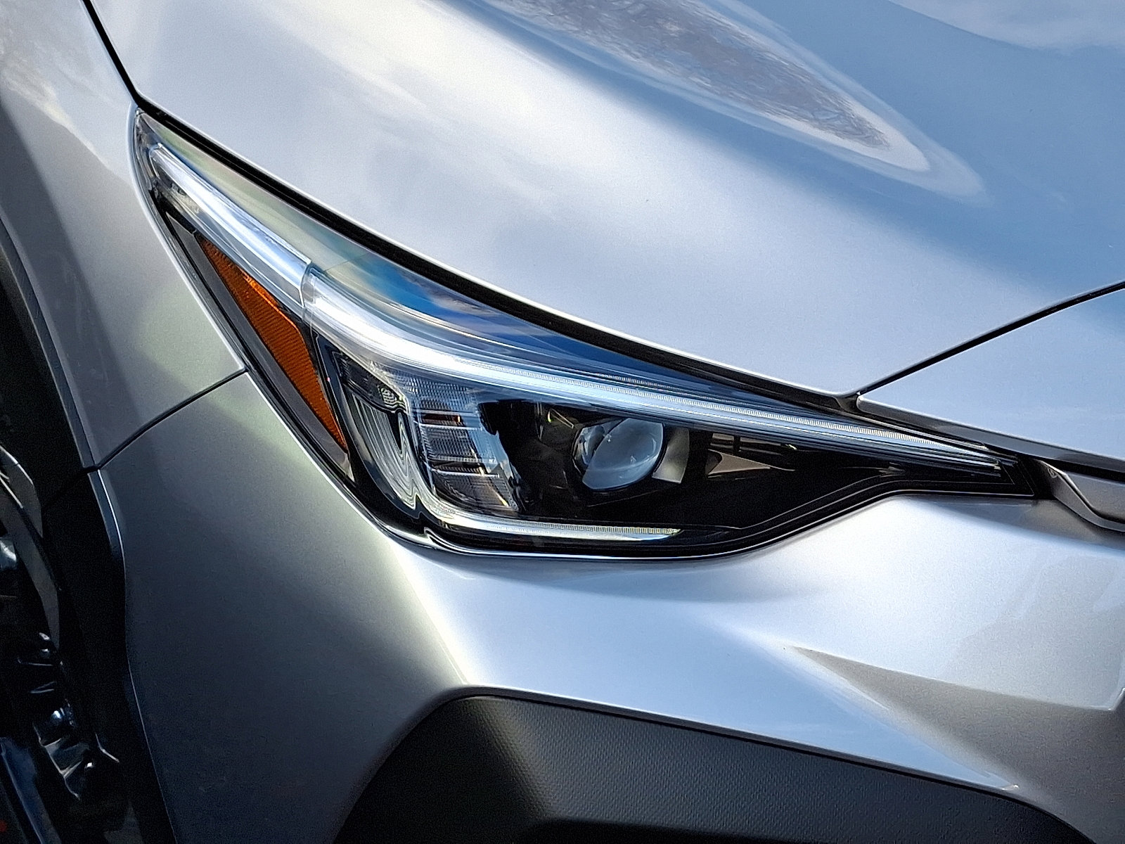 2026 Subaru Crosstrek Limited Hybrid photo 3