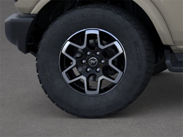 2025 Ford Bronco Outer Banks photo 19