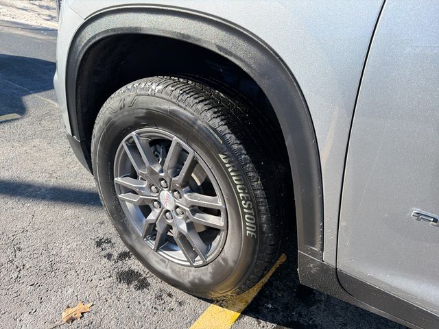 2025 GMC ACADIA - Image 32