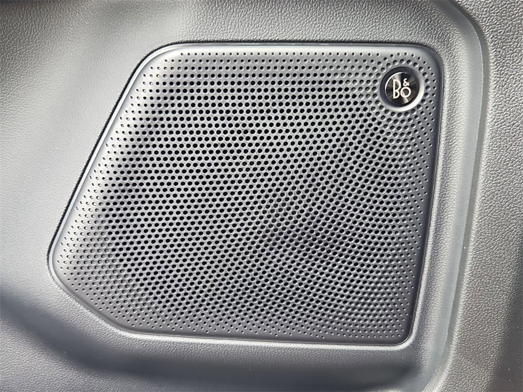 2025 Ford Escape Hybrid ST-Line Elite photo 12