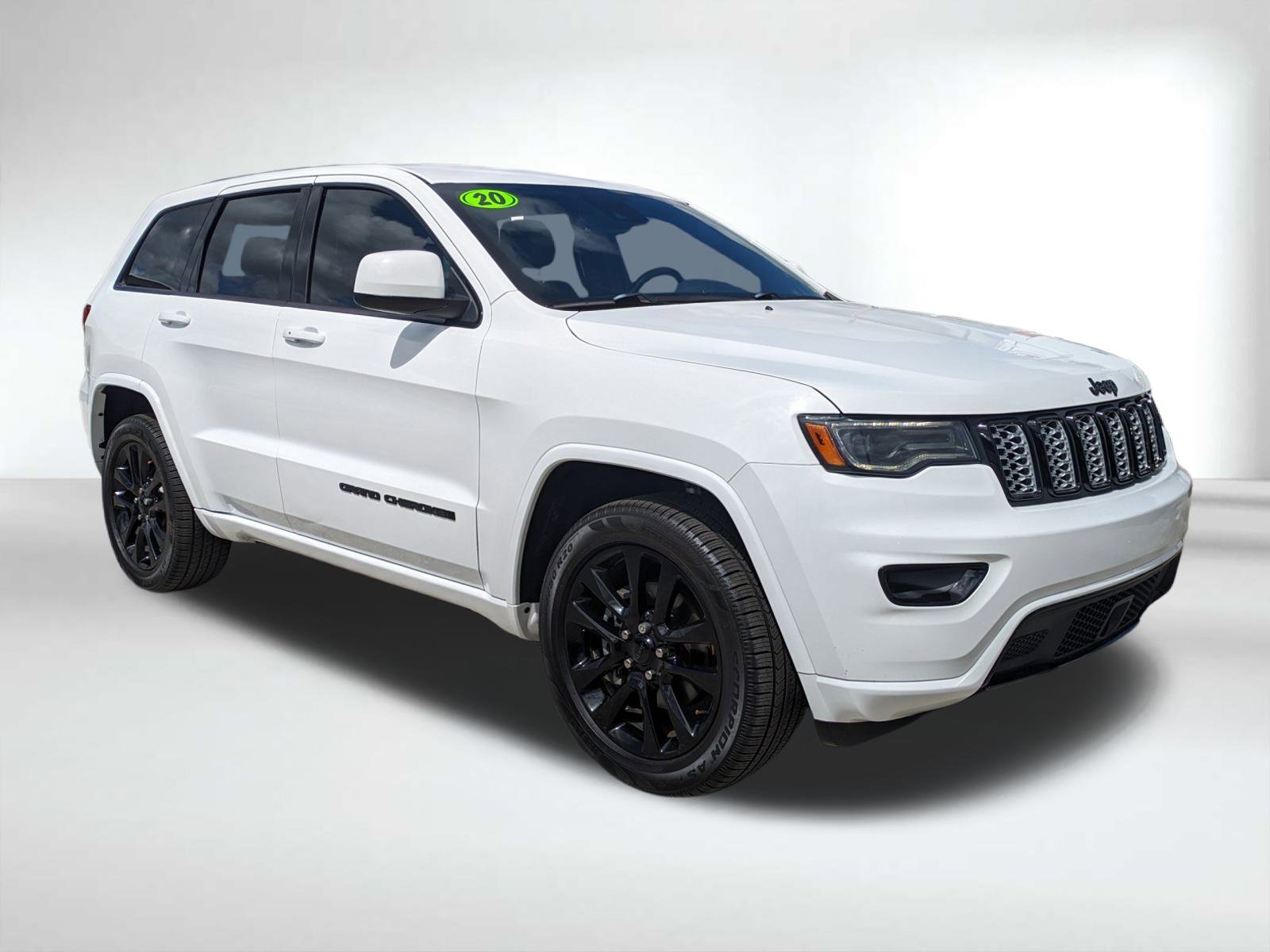 2020 Jeep Grand Cherokee Altitude photo 2