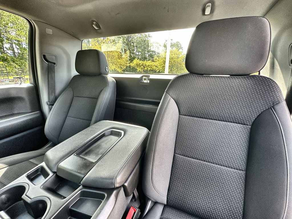 2024 Chevrolet Silverado 1500 photo 21