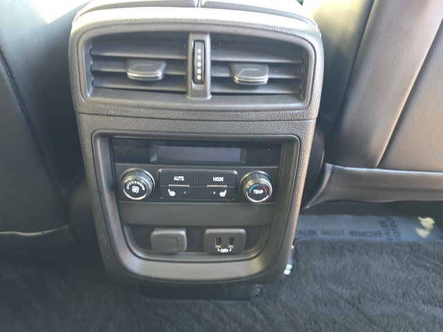 2020 Buick Envision Premium I photo 2