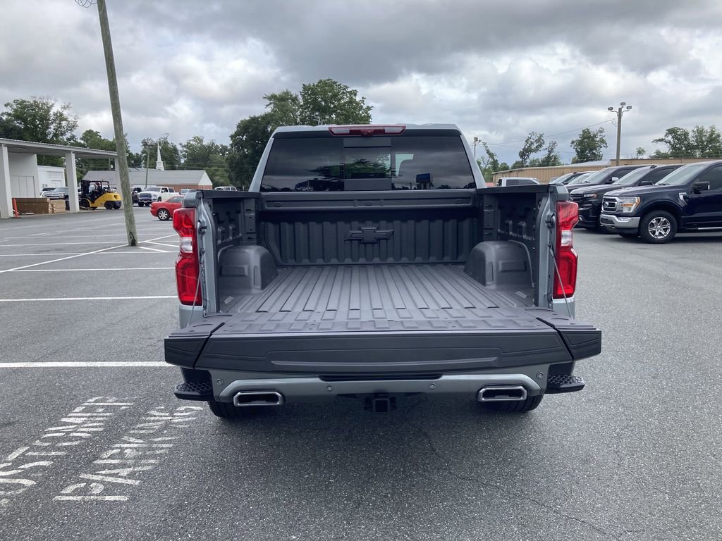2026 Chevrolet Silverado 1500 High Country photo 40