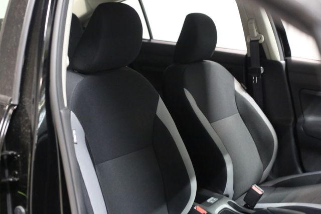 2025 Nissan Versa S photo 21