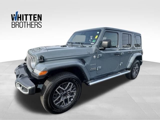 2024 Jeep Wrangler 4-Door Sahara's photo
