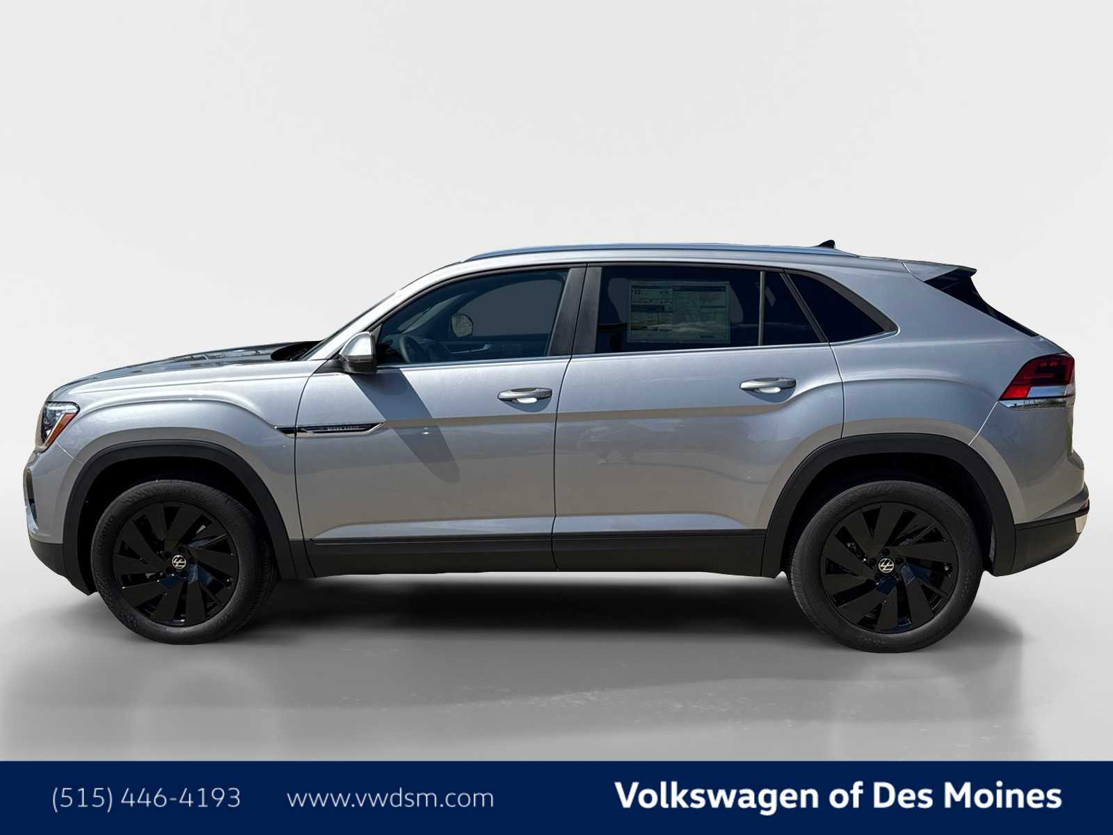2026 Volkswagen Atlas Cross Sport SE Technology photo 3