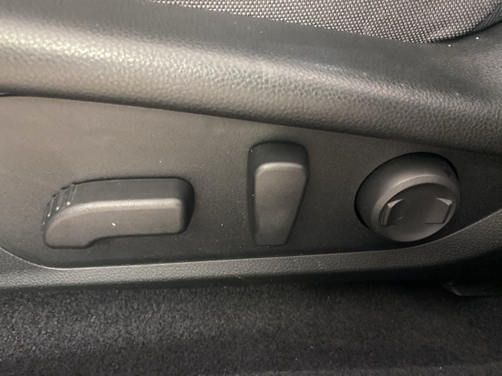 2024 Subaru Crosstrek Premium photo 19