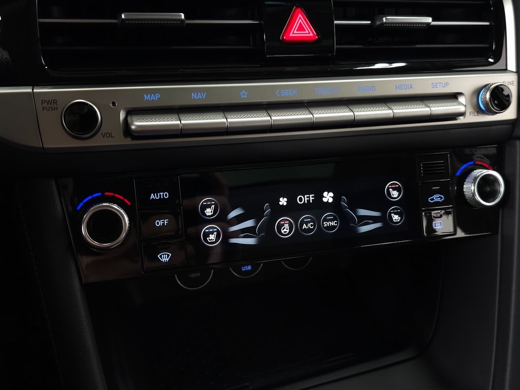 2026 Genesis G70 2.5T Prestige AWD photo 24