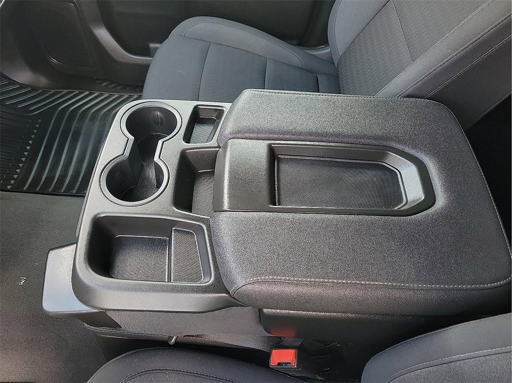 2024 Chevrolet Silverado 2500HD Custom photo 18