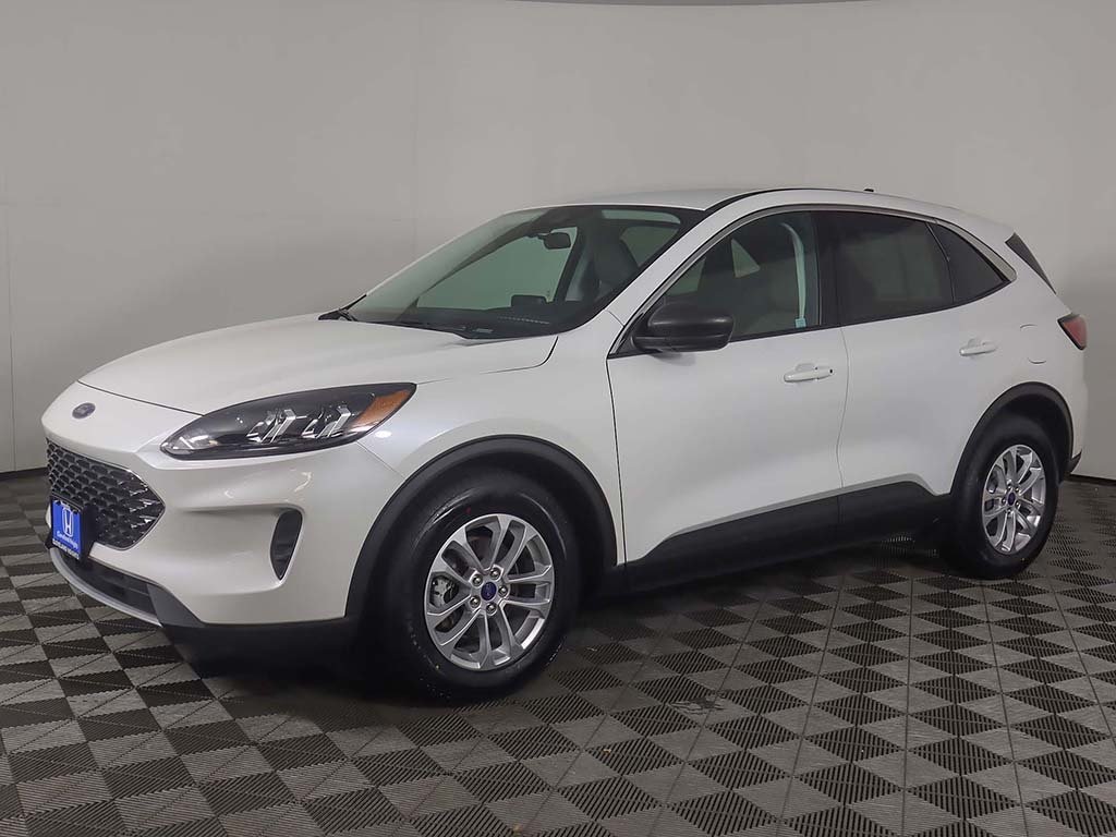 2022 Ford Escape Hybrid SE photo 5