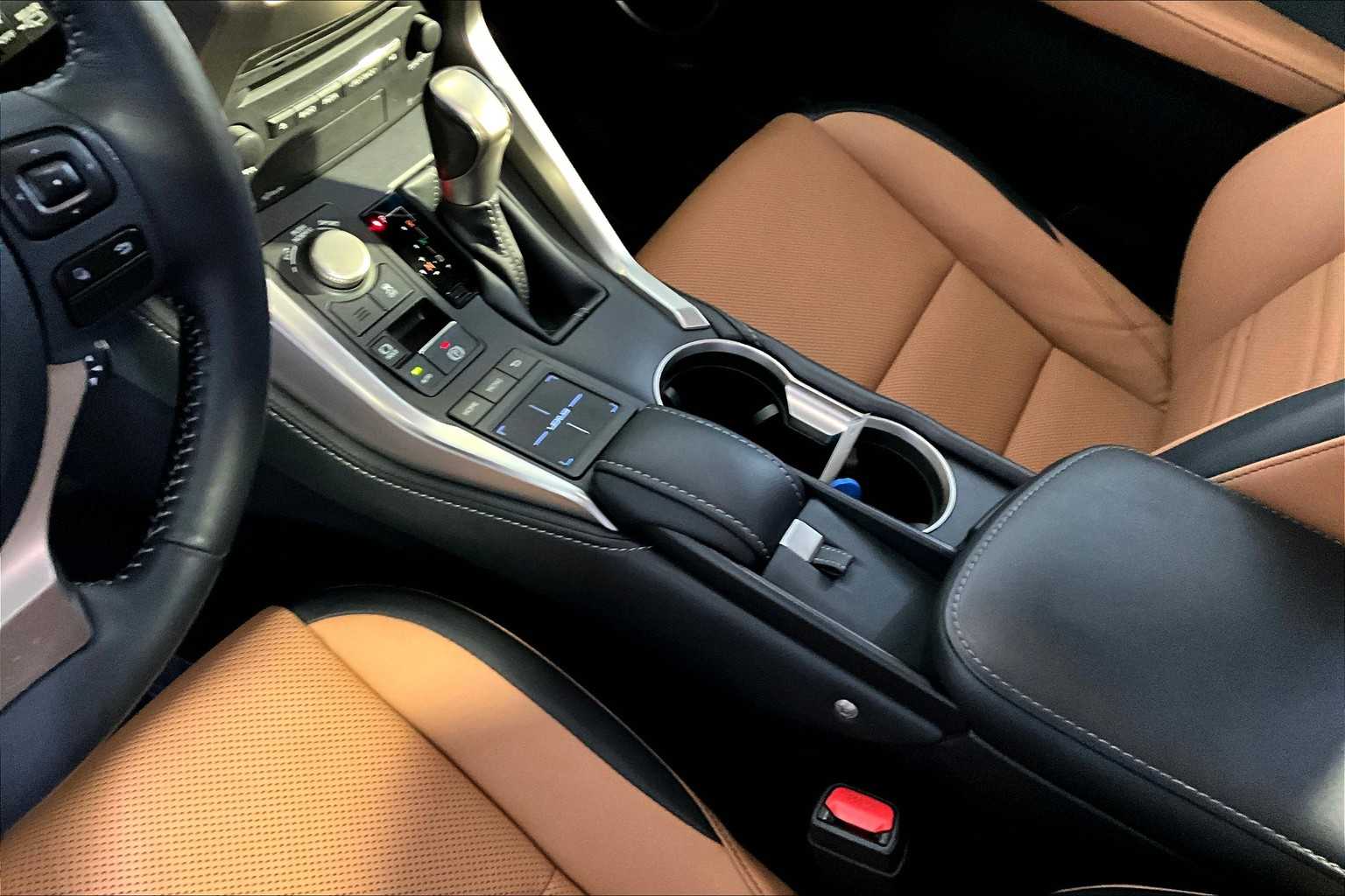 2015 Lexus NX 200t AWD photo 16