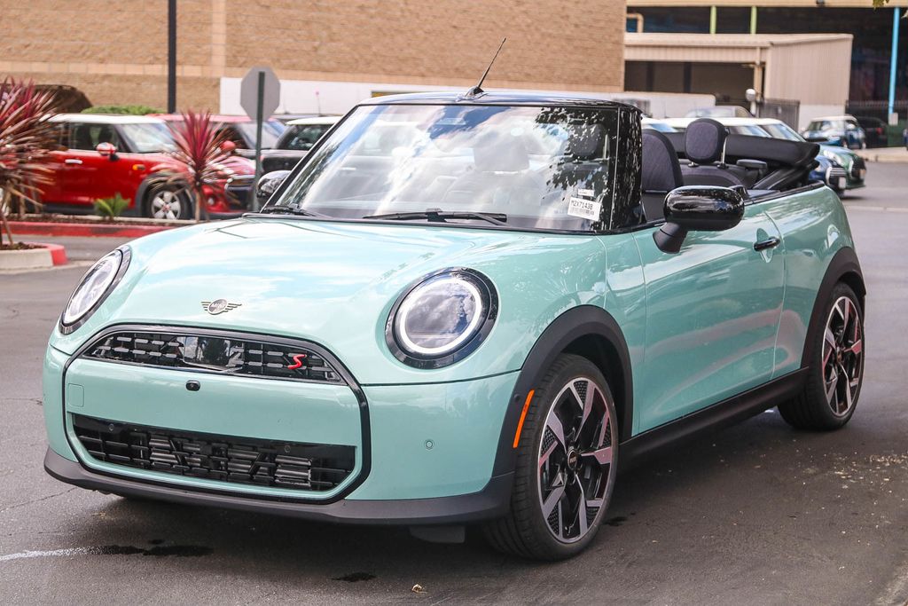 2026 Mini Cooper Convertible Iconic photo 14