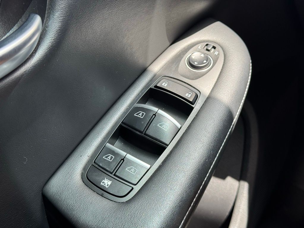 2020 Infiniti QX50 Luxe photo 22
