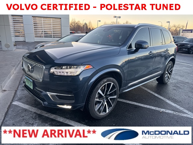 2023 Volvo XC90 Plus's photo