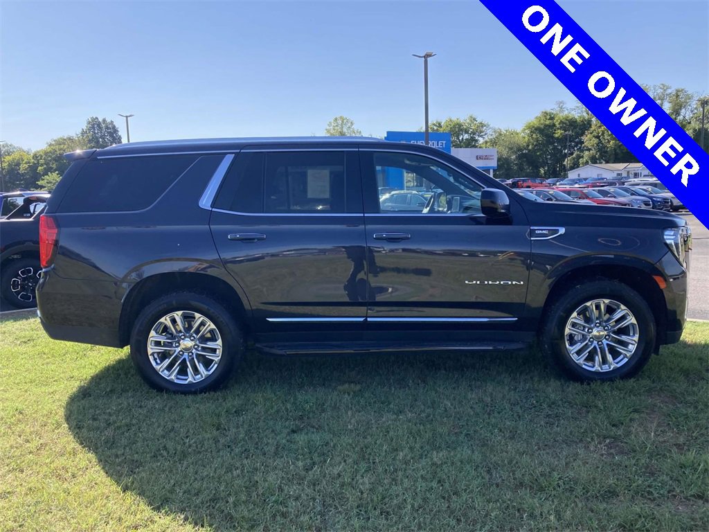 2023 Gmc Yukon SLT photo 2