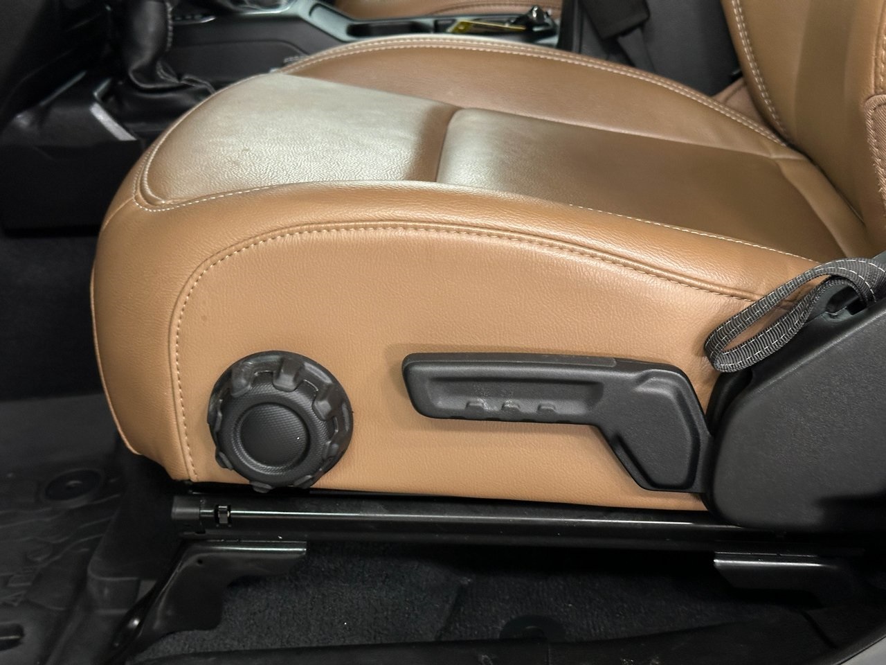 2022 Jeep Wrangler Unlimited Rubicon photo 16