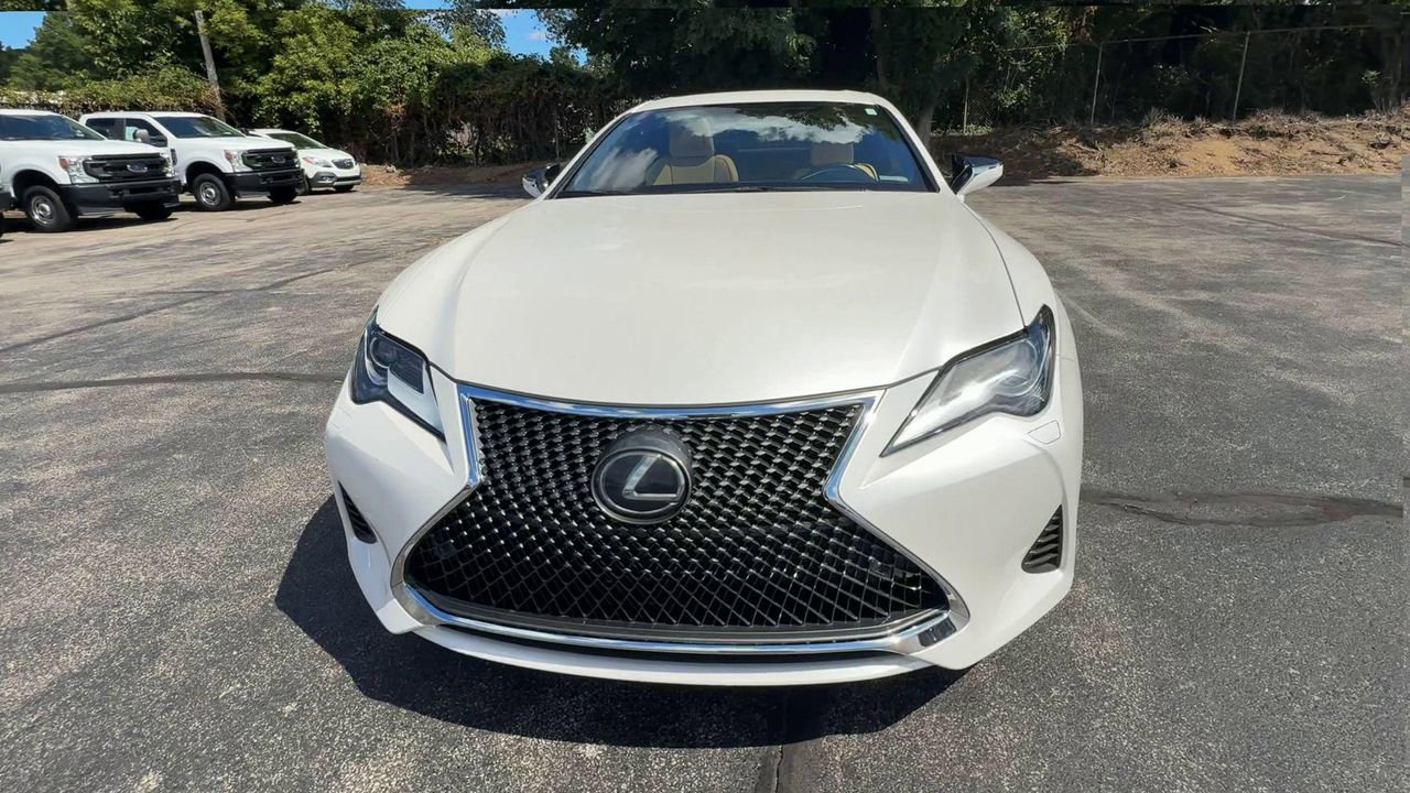 2019 Lexus RC 300 photo 3