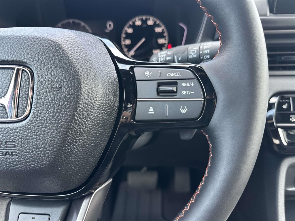 2025 Honda Pilot TrailSport photo 11